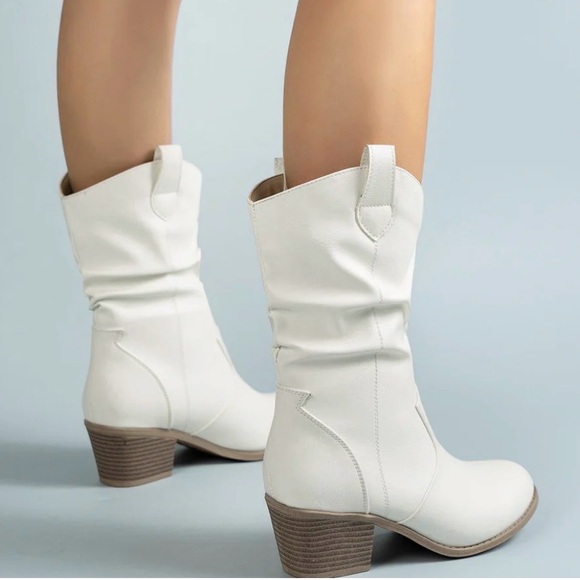 White Western Ankle Boots - Picture 4 of 12